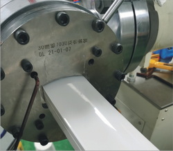 50-120mm���z�pɫ�C(j��)�^